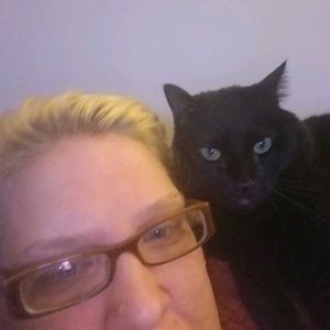 Meet your Posher, Krystal